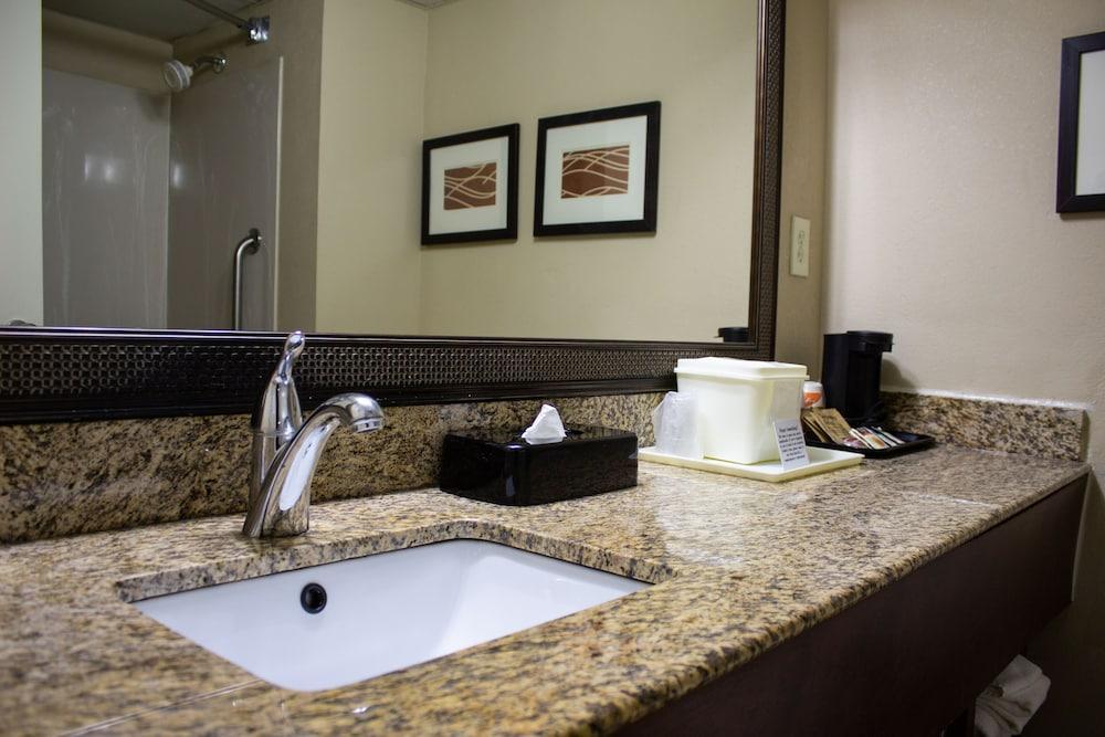Clarion Pointe Research Triangle Park Durham Hotel Luaran gambar